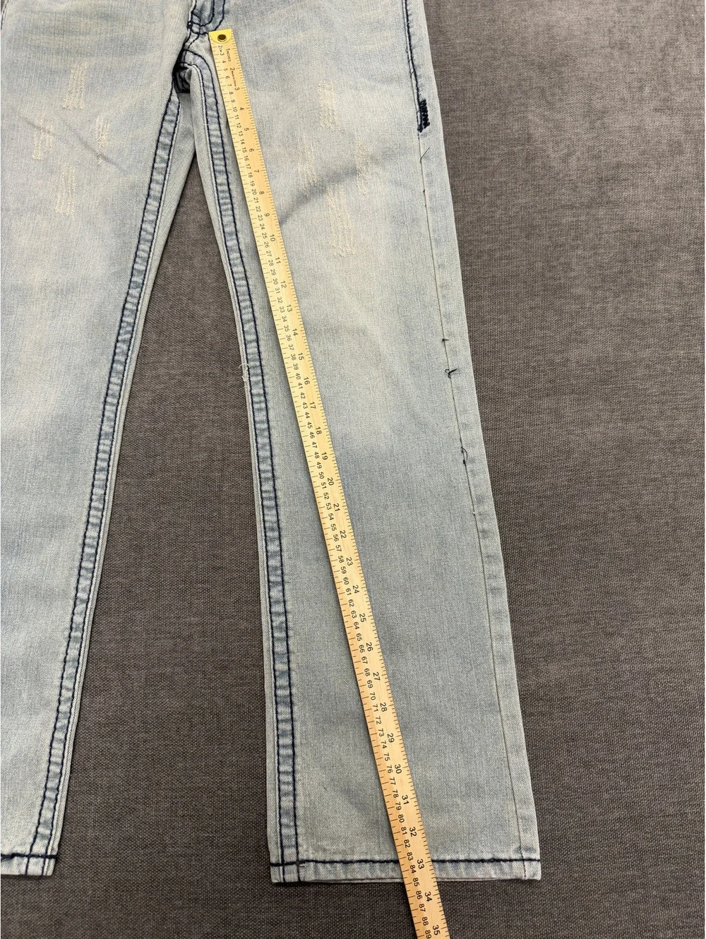True Religion Light Wash Denim Jeans Size 32 Made in USA